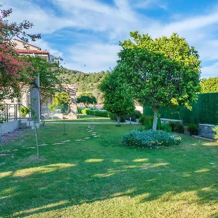 Villa Golden Golf Villalari