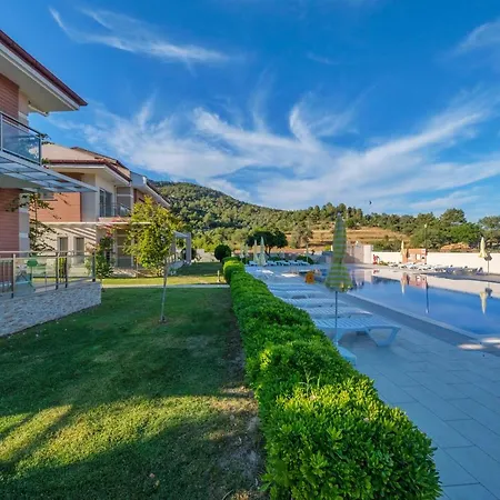 Golden Golf Villalari Willa