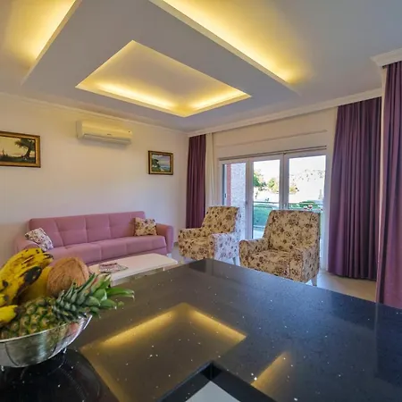 Golden Golf Villalari Willa