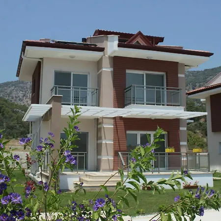 Golden Golf Villalari Otel 4*