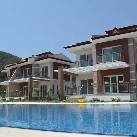 Willa Golden Golf Villalari Sarıgerme