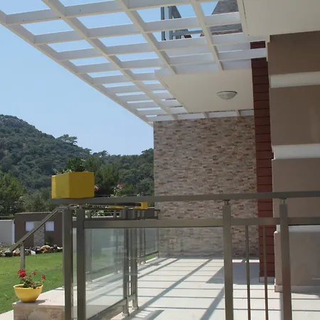Golden Golf Villalari Otel 4*