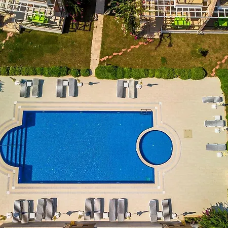 Golden Golf Villalari * Sarıgerme